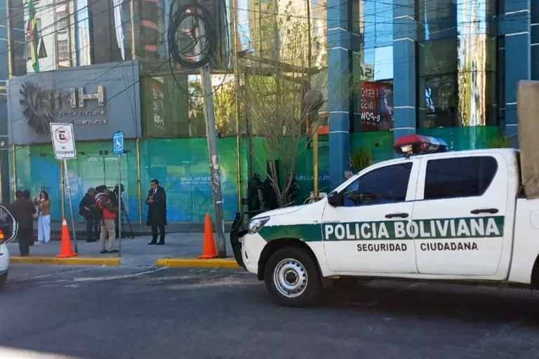 Cierre de la ANH: Blanco lo confirma, el decreto no lo incluye