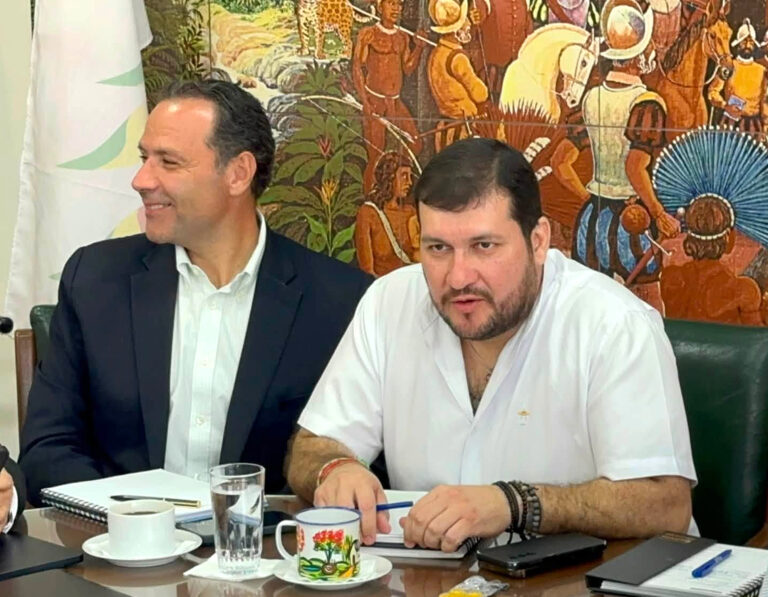 Asamblea de la Cruceñidad exige libre importación y precio único del diésel