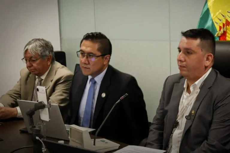 Comisión aprueba crédito del FMI, pero con condiciones sobre el uso de recursos