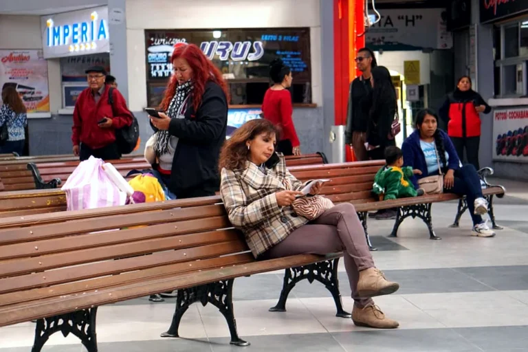 Pasajes en las terminales se disparan hasta 125%, alerta la Defensoría del Pueblo